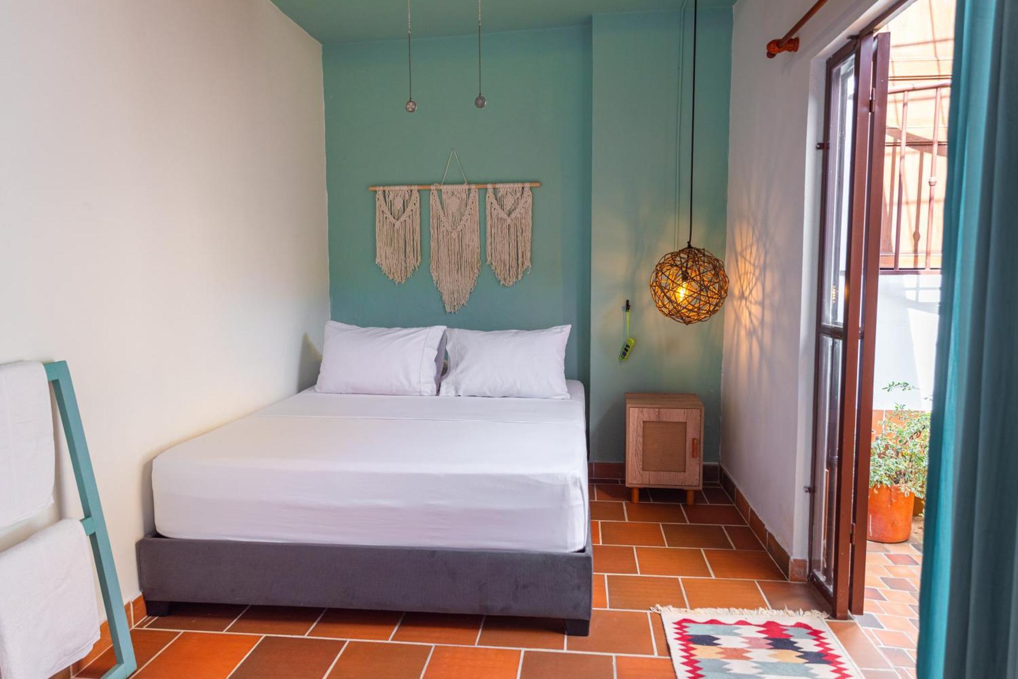 Traveler Hostel Сан-Хіль Екстер'єр фото