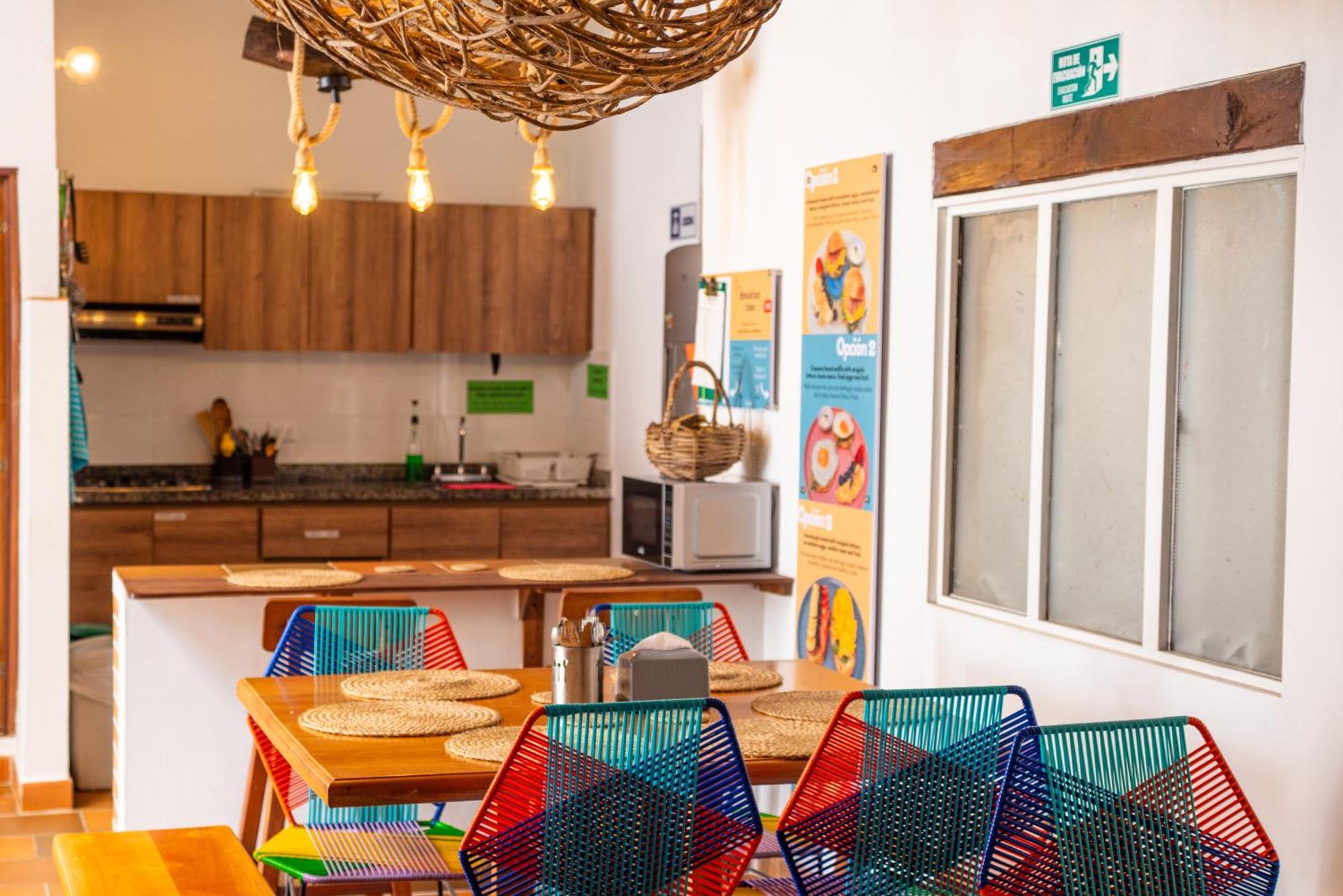 Traveler Hostel Сан-Хіль Екстер'єр фото